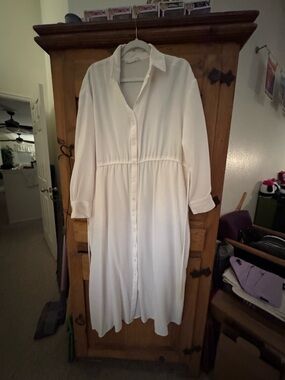 Women's white Button-Front Shirt Dress
